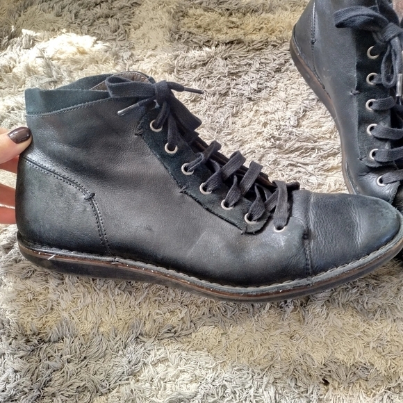 JOHN VARVATOS Brooklyn Lug Lace Mineral Black buttery soft Leather Boots sz 10 - Picture 4 of 8